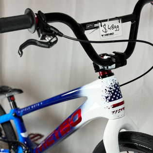 Meybo Custom HSX Carbon Expert Race Bike-Red/White/Blue