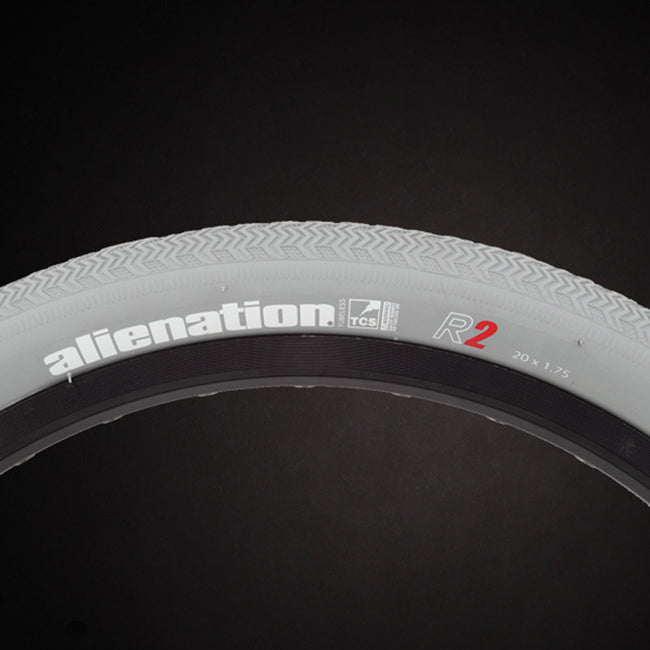 Alienation TCS R2 Folding Tire - 2