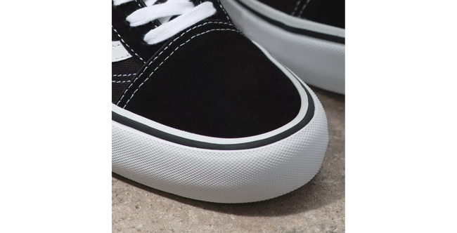 Vans Old Skool Pro Shoe-Black/White - 6