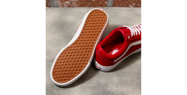 Vans Old Skool Pro Suede Shoe-Red/White - 4