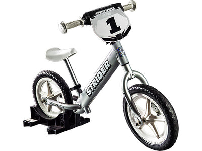 Strider Plastic Interlocking Bike Stand